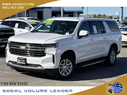 2023 Chevrolet Suburban LT