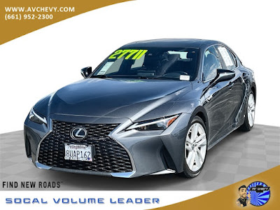 2021 Lexus IS