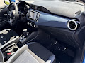 2023 Nissan Versa 1.6 SV