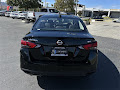 2023 Nissan Versa 1.6 SV
