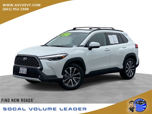 2024 Toyota Corolla Cross XLE