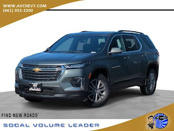 2023 Chevrolet Traverse LT