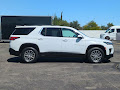 2023 Chevrolet Traverse LT