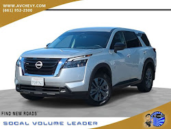 2024 Nissan Pathfinder S