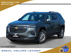 2023 Chevrolet Traverse LT