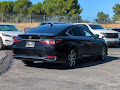 2024 Lexus ES 300h