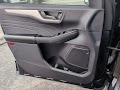 2022 Ford Escape Hybrid SE