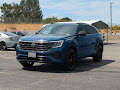 2025 Volkswagen Atlas Cross Sport 2.0T SEL R-Line Black