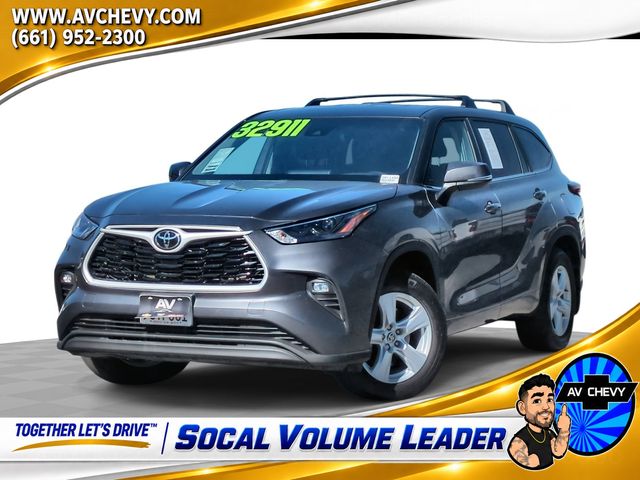 2025 Toyota Highlander LE