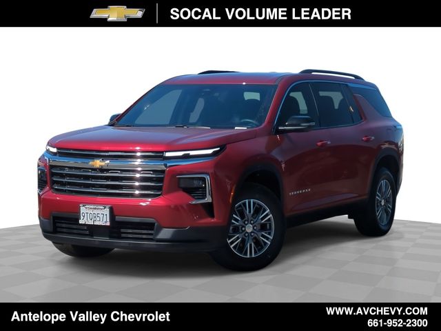 2025 Chevrolet Traverse LT